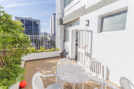 Apartamento à venda com 310m², 4 quartos e 3 vagasÁrea Privativa
