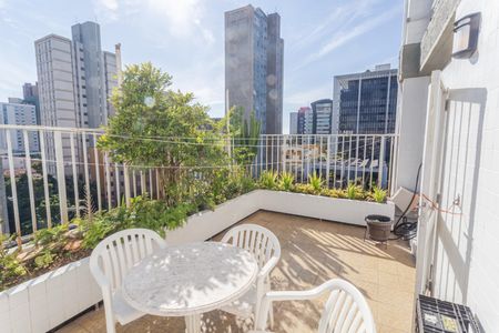 Apartamento à venda com 310m², 4 quartos e 3 vagasÁrea Privativa