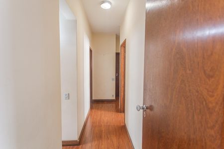 Apartamento à venda com 310m², 4 quartos e 3 vagasCorredor