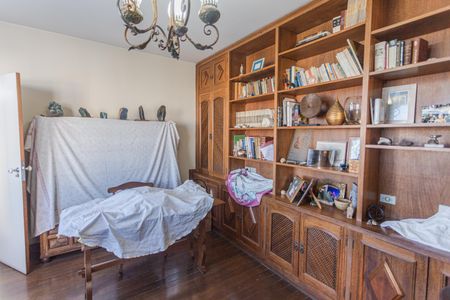 Apartamento à venda com 310m², 4 quartos e 3 vagasEscritório