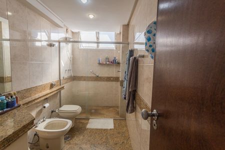 Apartamento à venda com 310m², 4 quartos e 3 vagasBanheiro Social
