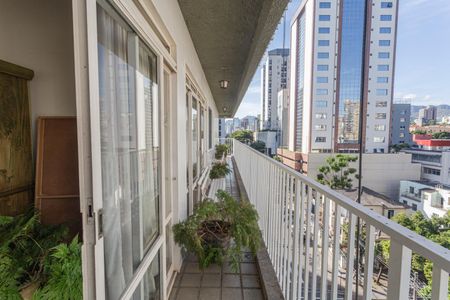 Apartamento à venda com 310m², 4 quartos e 3 vagasVaranda 