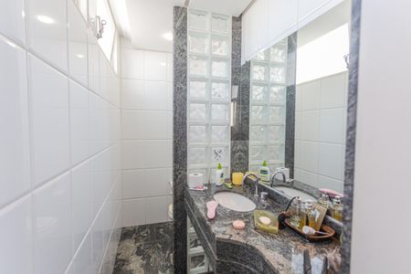 Apartamento à venda com 310m², 4 quartos e 3 vagasLavabo do Escritório