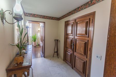Apartamento à venda com 310m², 4 quartos e 3 vagasEntrada