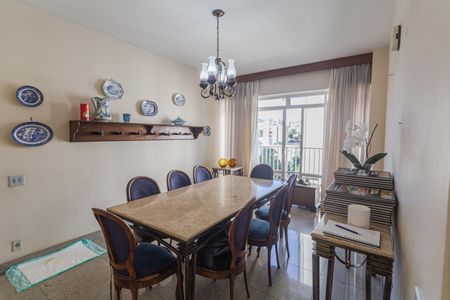 Apartamento à venda com 310m², 4 quartos e 3 vagasCopa