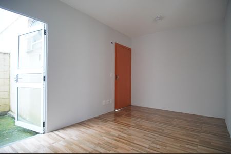 Sala de apartamento para alugar com 2 quartos, 42m² em Camboim, Sapucaia do Sul