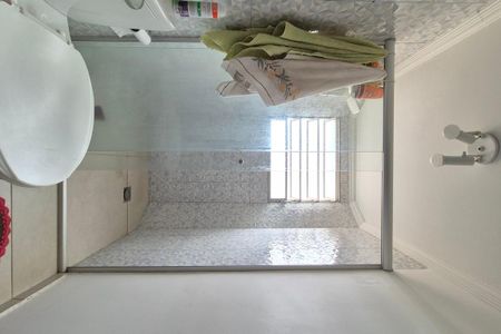 Apartamento para alugar com 74m², 3 quartos e 1 vaga Apartamento para alugar com 74m², 3 quartos e 1 vagaBanheiro da Suíte