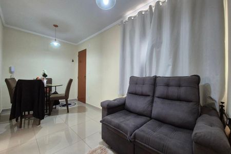 Sala  de apartamento para alugar com 3 quartos, 74m² em Vila Proost de Souza, Campinas