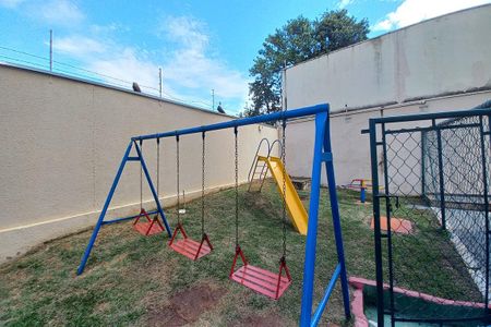 Apartamento para alugar com 74m², 3 quartos e 1 vaga Apartamento para alugar com 74m², 3 quartos e 1 vagaÁrea comum - Playground