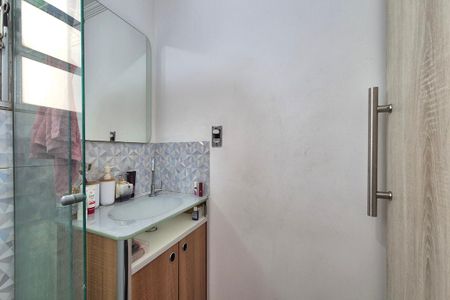 Apartamento para alugar com 74m², 3 quartos e 1 vaga Apartamento para alugar com 74m², 3 quartos e 1 vagaBanheiro