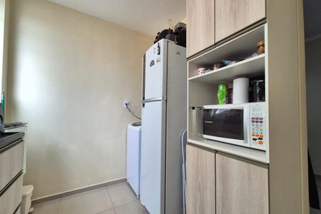 Apartamento para alugar com 74m², 3 quartos e 1 vaga Apartamento para alugar com 74m², 3 quartos e 1 vagaCozinha e Área de Serviço