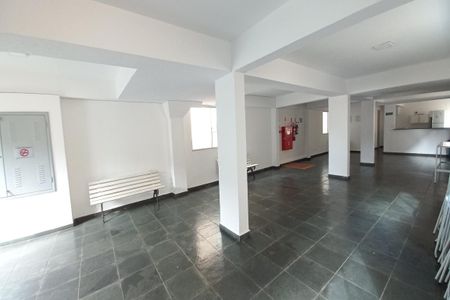 Apartamento para alugar com 74m², 3 quartos e 1 vaga Apartamento para alugar com 74m², 3 quartos e 1 vagaÁrea comum - Salão de festas