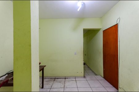 Casa à venda com 117m², 3 quartos e 3 vagasQuarto de Serviço