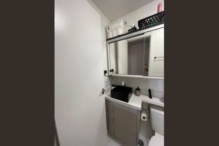 Apartamento para alugar com 33m², 2 quartos e sem vagaBanheiro