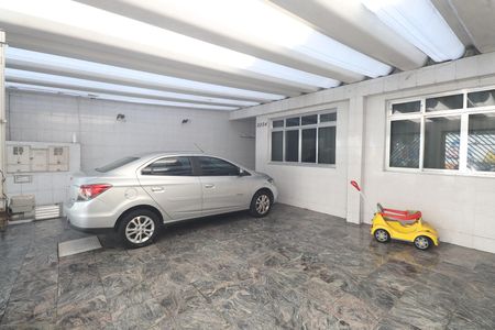 Casa à venda com 310m², 5 quartos e 2 vagasGaragem
