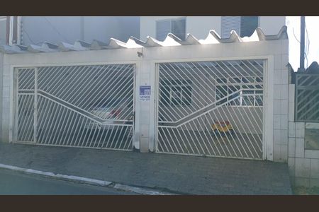 Casa à venda com 310m², 5 quartos e 2 vagasFachada / Placa 