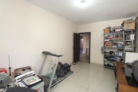 Casa à venda com 310m², 5 quartos e 2 vagasQuarto 1