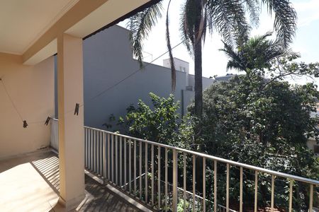 Casa à venda com 310m², 5 quartos e 2 vagasVaranda 