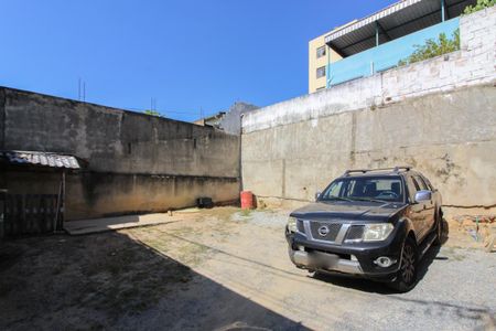 Casa à venda com 210m², 2 quartos e sem vaga Casa à venda com 210m², 2 quartos e sem vagaGaragem
