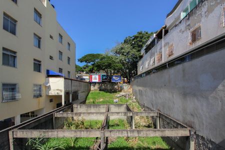 Casa à venda com 210m², 2 quartos e sem vaga Casa à venda com 210m², 2 quartos e sem vagaVista