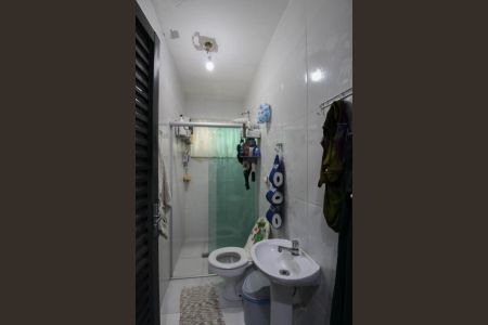 Casa à venda com 210m², 2 quartos e sem vaga Casa à venda com 210m², 2 quartos e sem vagaBanheiro Social