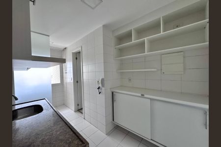 Apartamento à venda com 81m², 3 quartos e 1 vagaCozinha e Área de Serviço