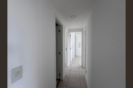 Apartamento à venda com 81m², 3 quartos e 1 vagaCorredor
