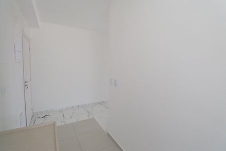 Apartamento à venda com 53m², 2 quartos e 1 vaga Apartamento à venda com 53m², 2 quartos e 1 vagaCozinha e Área de Serviço