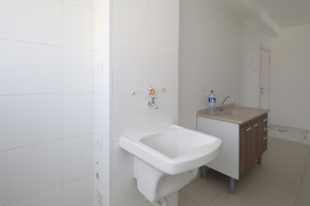 Apartamento à venda com 53m², 2 quartos e 1 vaga Apartamento à venda com 53m², 2 quartos e 1 vagaCozinha e Área de Serviço