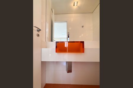 Apartamento à venda com 144m², 3 quartos e 2 vagasLavabo