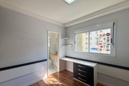 Apartamento à venda com 144m², 3 quartos e 2 vagasSuíte 2