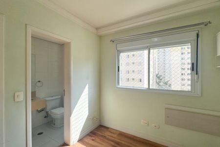 Apartamento à venda com 144m², 3 quartos e 2 vagasSuíte 1