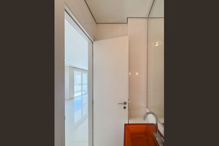 Apartamento à venda com 144m², 3 quartos e 2 vagasLavabo 