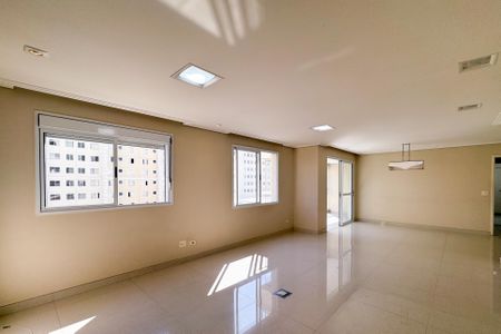 Apartamento à venda com 144m², 3 quartos e 2 vagasSala
