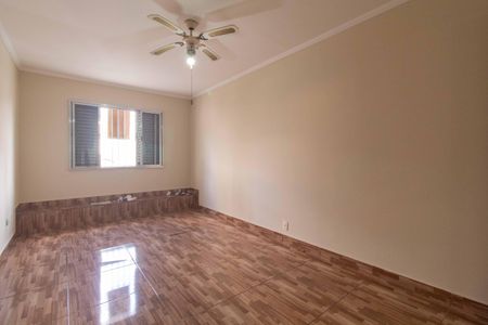 Casa para alugar com 175m², 3 quartos e 3 vagas Casa para alugar com 175m², 3 quartos e 3 vagasQuarto 3