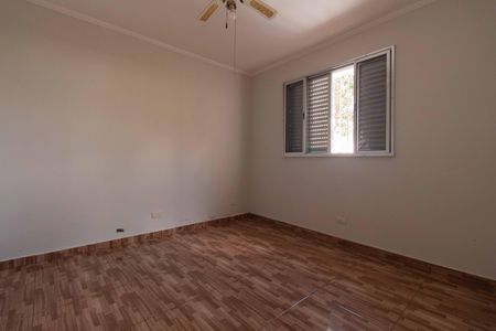 Casa para alugar com 175m², 3 quartos e 3 vagas Casa para alugar com 175m², 3 quartos e 3 vagasQuarto 2