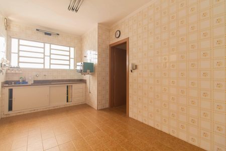 Casa para alugar com 175m², 3 quartos e 3 vagas Casa para alugar com 175m², 3 quartos e 3 vagasCozinha