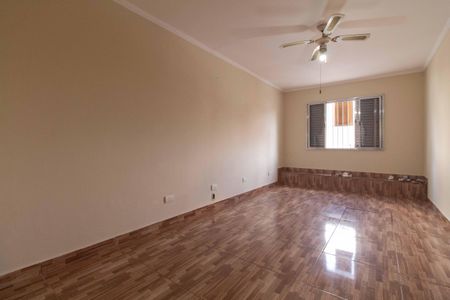 Casa para alugar com 175m², 3 quartos e 3 vagas Casa para alugar com 175m², 3 quartos e 3 vagasQuarto 3