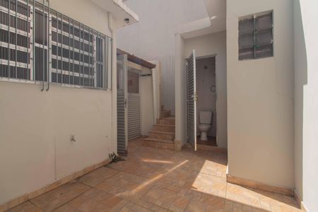 Casa para alugar com 175m², 3 quartos e 3 vagas Casa para alugar com 175m², 3 quartos e 3 vagasÁrea comum