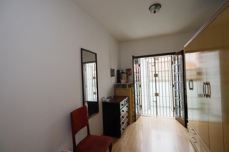 Casa à venda com 121m², 3 quartos e 2 vagasQuarto 3