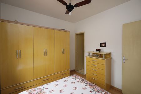 Casa à venda com 121m², 3 quartos e 2 vagasSuíte 