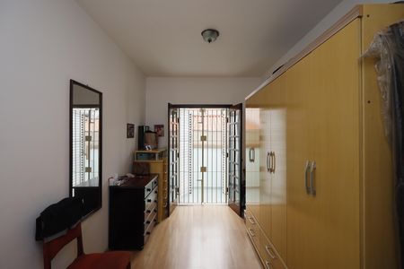 Casa à venda com 121m², 3 quartos e 2 vagasQuarto 3