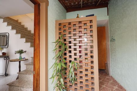 Casa à venda com 121m², 3 quartos e 2 vagasEntrada 