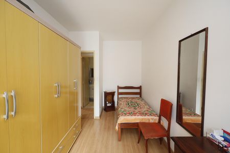 Casa à venda com 121m², 3 quartos e 2 vagasQuarto 3