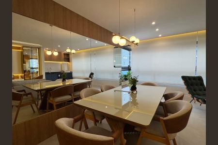 Apartamento à venda com 89m², 2 quartos e 2 vagas Apartamento à venda com 89m², 2 quartos e 2 vagasSala