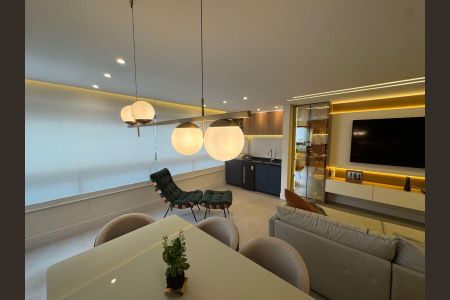 Apartamento à venda com 89m², 2 quartos e 2 vagas Apartamento à venda com 89m², 2 quartos e 2 vagasCozinha