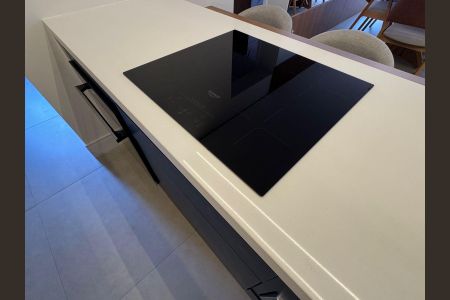 Apartamento à venda com 89m², 2 quartos e 2 vagas Apartamento à venda com 89m², 2 quartos e 2 vagasCozinha