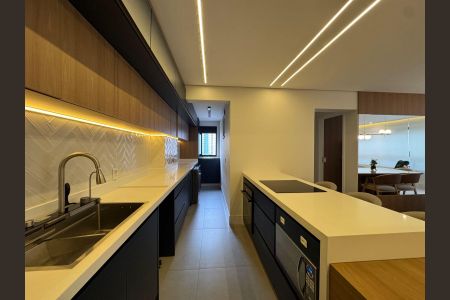 Apartamento à venda com 89m², 2 quartos e 2 vagas Apartamento à venda com 89m², 2 quartos e 2 vagasCozinha