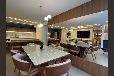 Apartamento à venda com 89m², 2 quartos e 2 vagas Apartamento à venda com 89m², 2 quartos e 2 vagasSala
