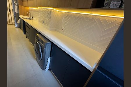 Apartamento à venda com 89m², 2 quartos e 2 vagas Apartamento à venda com 89m², 2 quartos e 2 vagasÁrea de Serviço